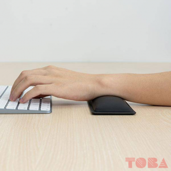 ROBOT WRISTPAD RW02 - 30X7 CM - SANDARAN TANGAN MENGGUNAKAN MOUSE - WSP-RBT-RW02BK